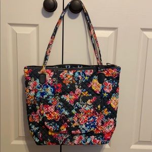 Vera Bradley Carson north south tote pretty posies